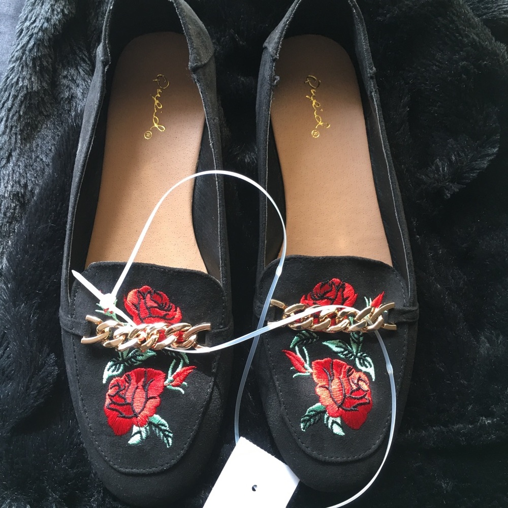 🕊Black floral print Qupid flats - Picture 2 of 2